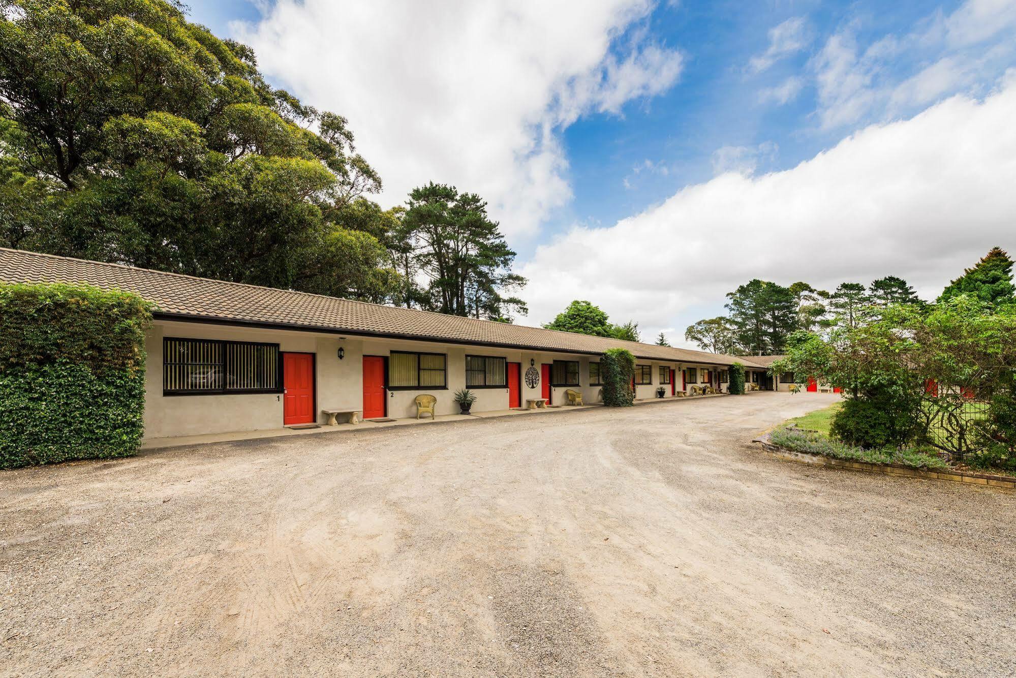 Bundanoon Country Inn Motel Exterior photo